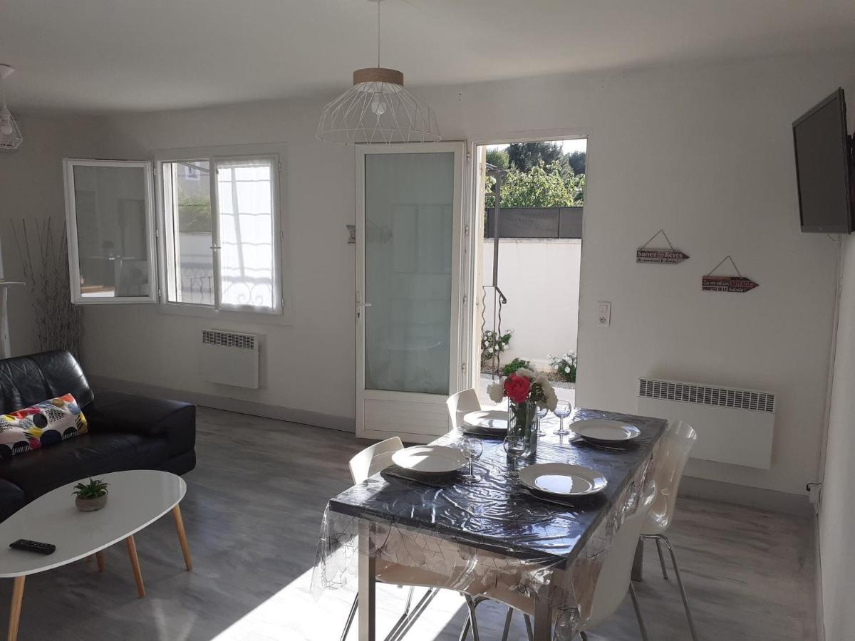 La Maison De Manon, 4-5Personnes, 75M2, Centre Village Avec Piscine Privee モサーヌ・レ・ザルピイユ エクステリア 写真